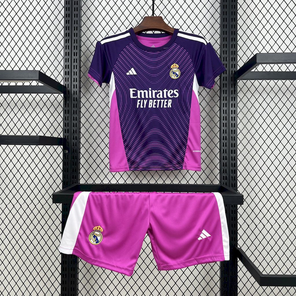 Real Madrid 2025-26 Purple goalkeeper Kids Kit S-XXL