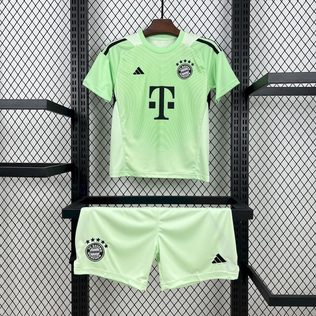 Bayern Munich 2025-26 Green Goalkeeper Kids Kit S-XXL