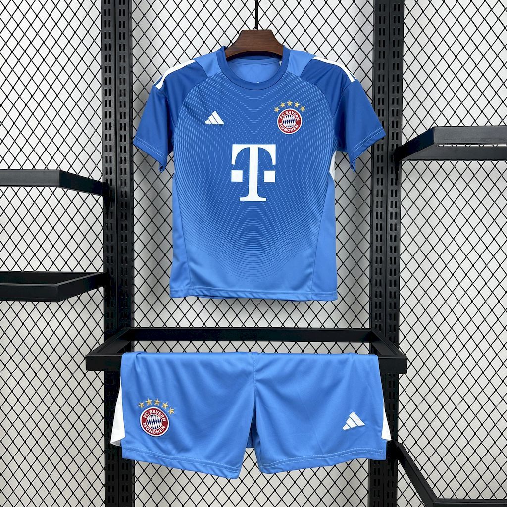 Bayern Munich 2025-26 Blue Goalkeeper Kids Kit S-XXL