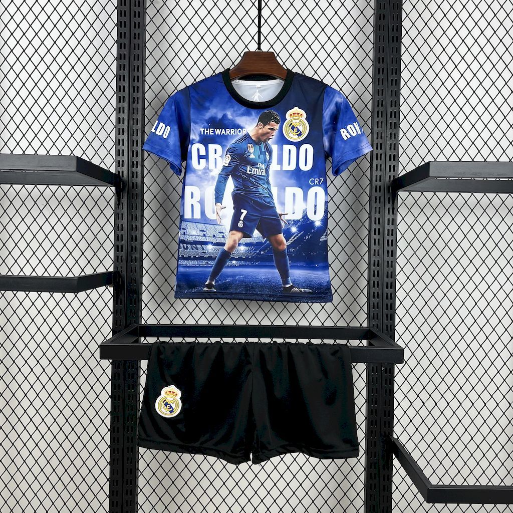 Cristiano Ronaldo 2025-26 Real Madrid Kids Kit S-XXL