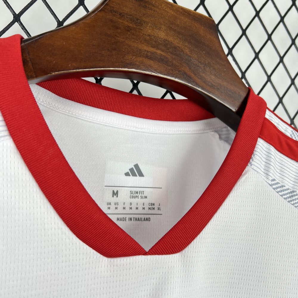 United Arab Emirates 2026 - World Cup Home