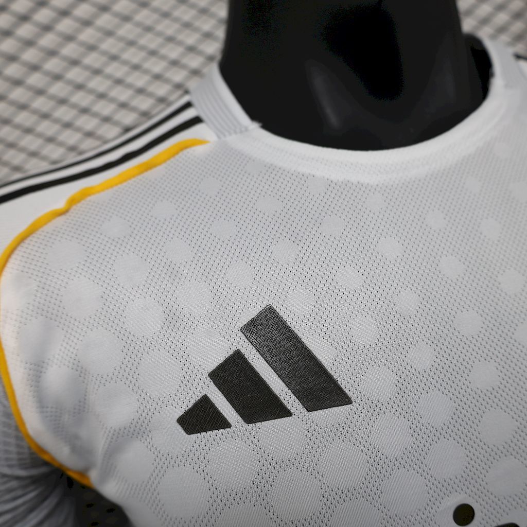 Real Madrid 2025-26 Home Jersey Player Version S-XXL