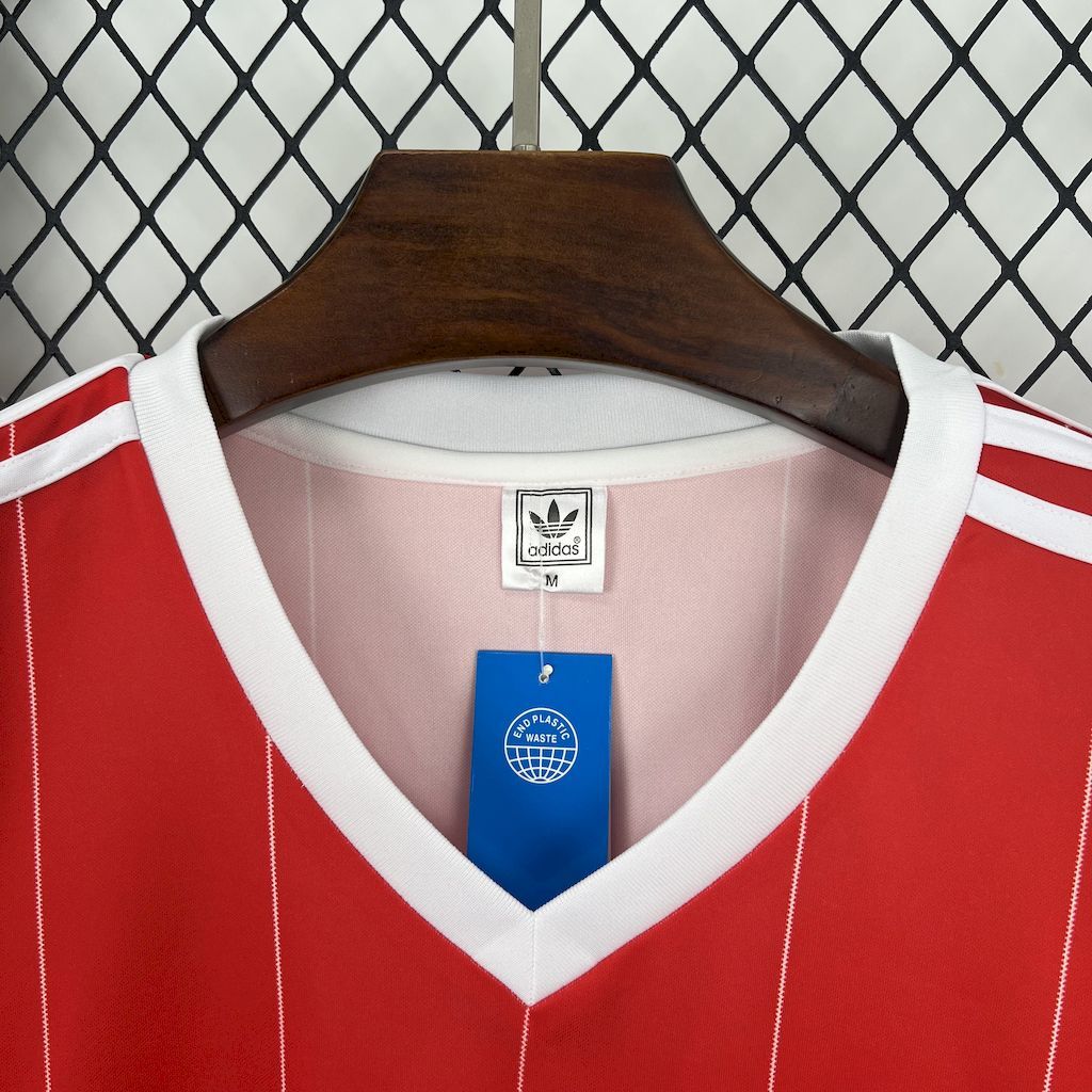 Top 11 Hamburger SV 1983-84 Away Retro Jersey S-XXL