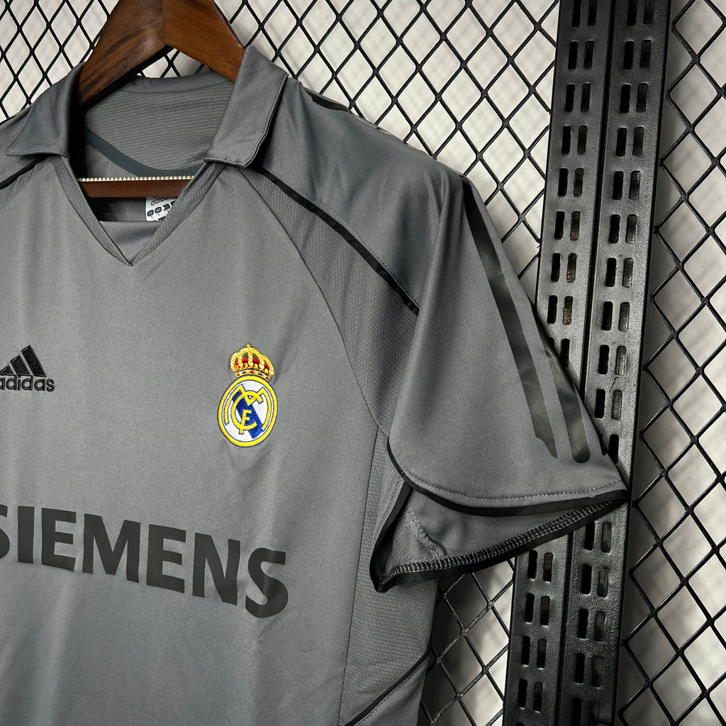 Real Madrid 2005-06 Third Away Retro Jersey S-XXL