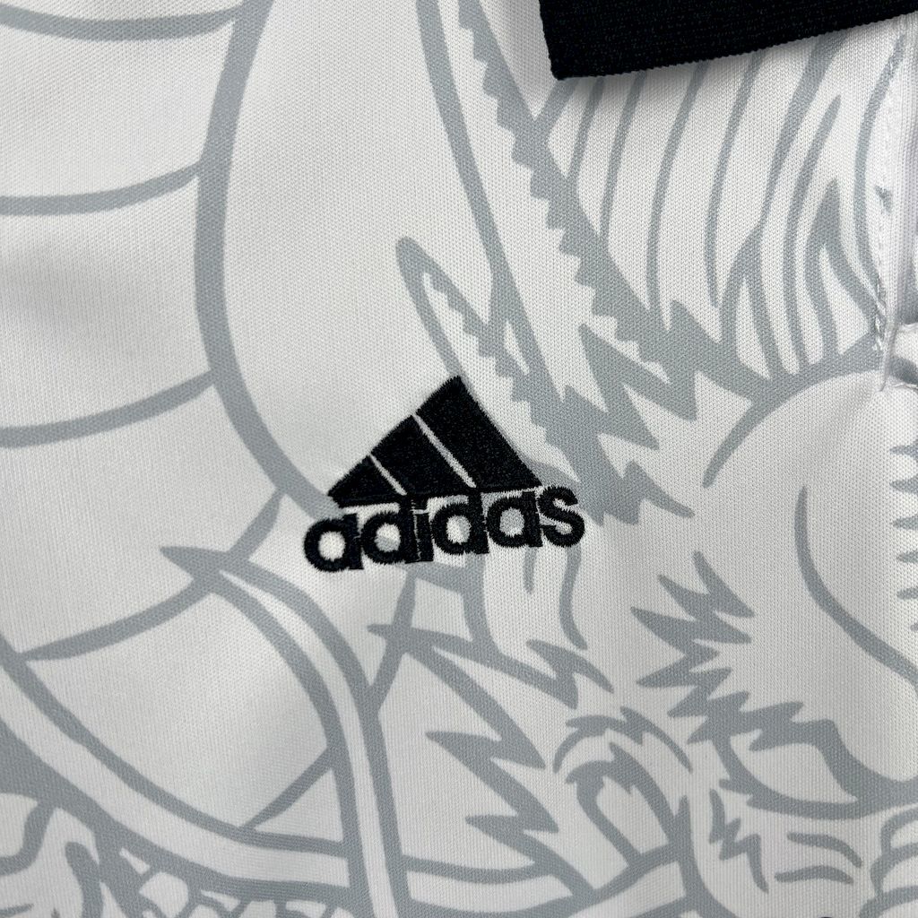 Real Madrid 2022-23 Dragon Kids Kit S-XXL