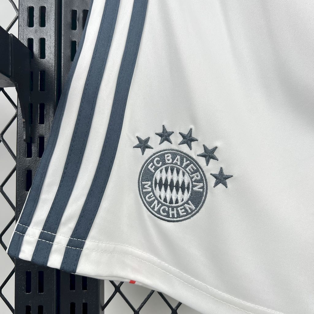 Bayern Munich 2025-26 Away Shorts S-XXL