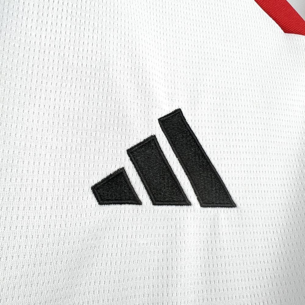United Arab Emirates 2026 - World Cup Home