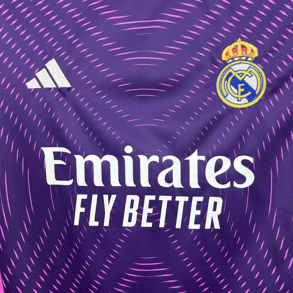 Real Madrid 2025-26 Purple goalkeeper Kids Kit S-XXL