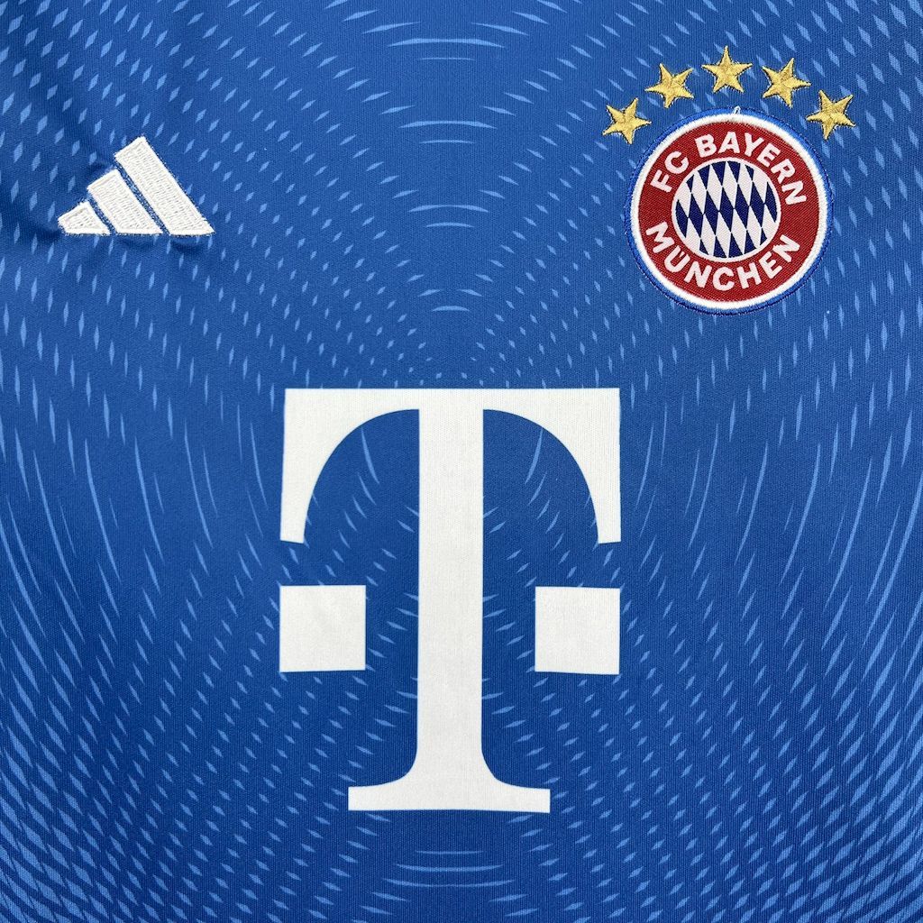 Bayern Munich 2025-26 Blue Goalkeeper Kids Kit S-XXL
