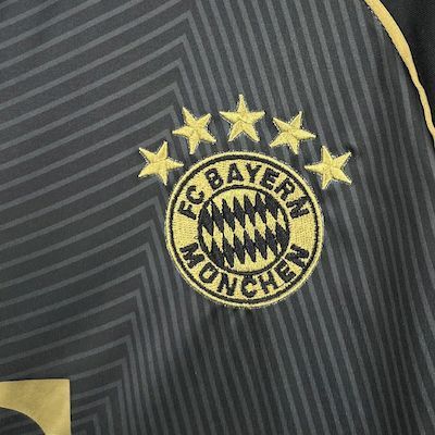 Bayern Munich 2025-26 Black Gold Special Edition Football Jersey S-XXL