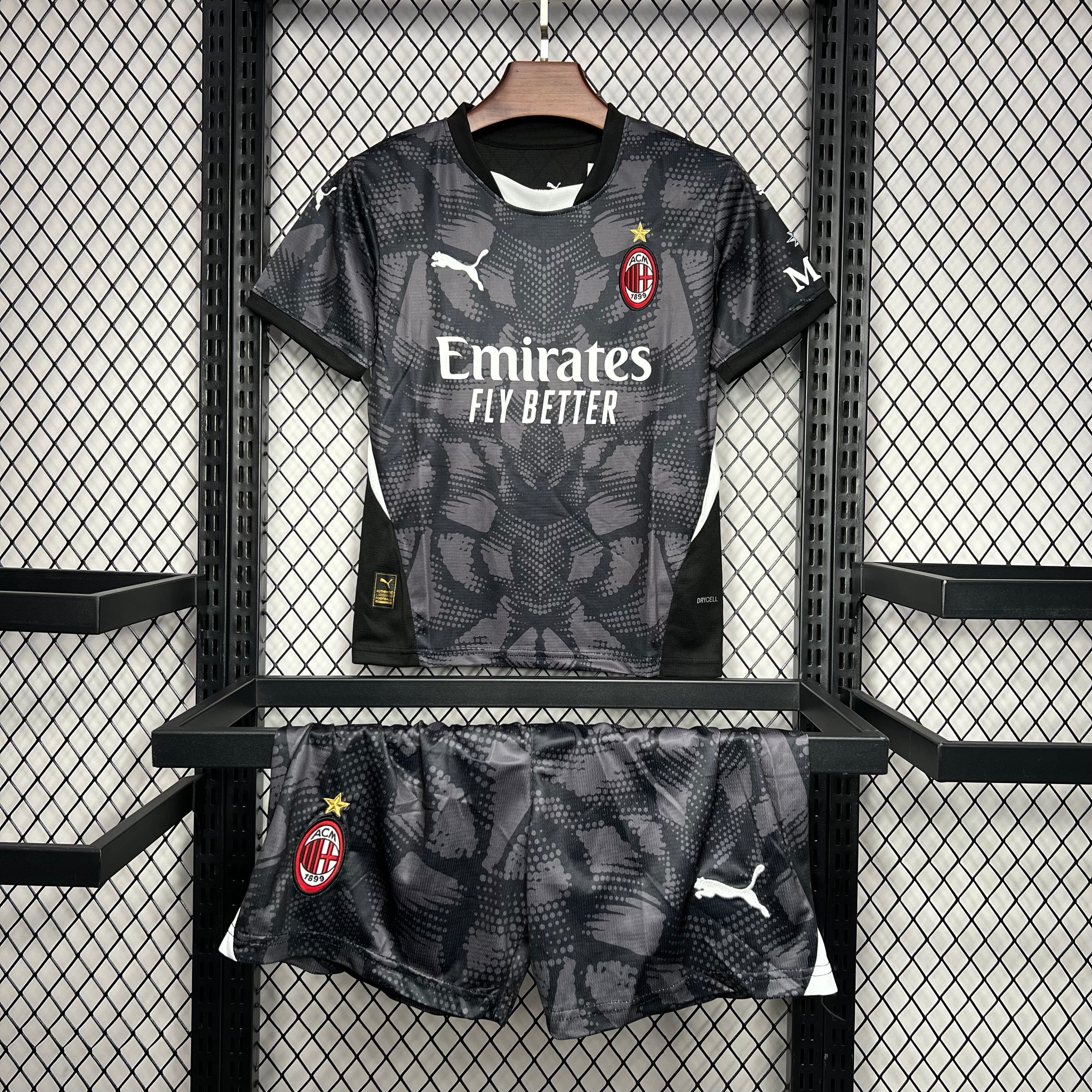 AC Milan 2024-25 Goalkeeper Jersey Black Kids Kit S-XXL