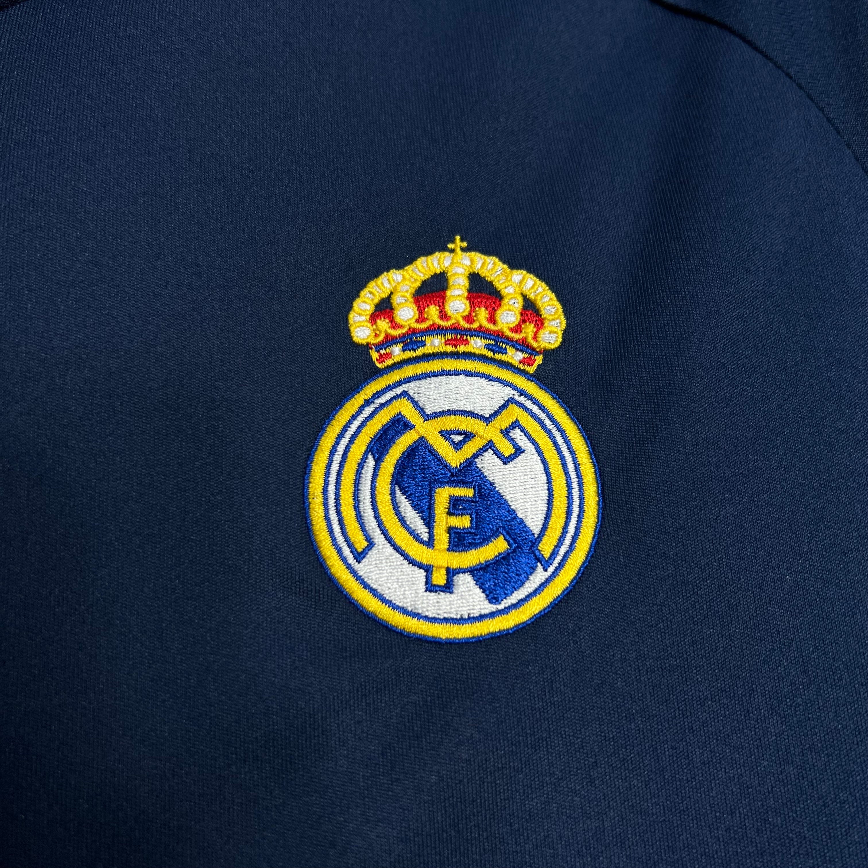 Real Madrid 2005-06 Away Retro Jersey S-XXL