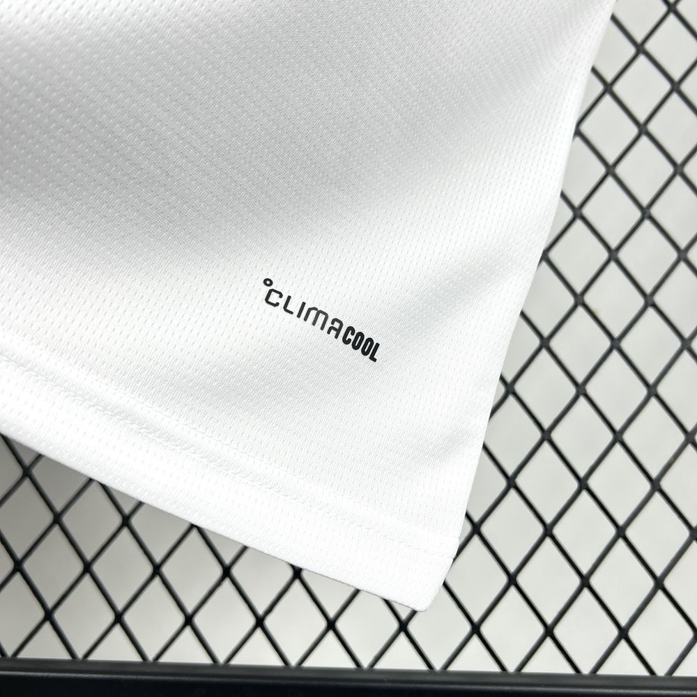 United Arab Emirates 2026 - World Cup Home