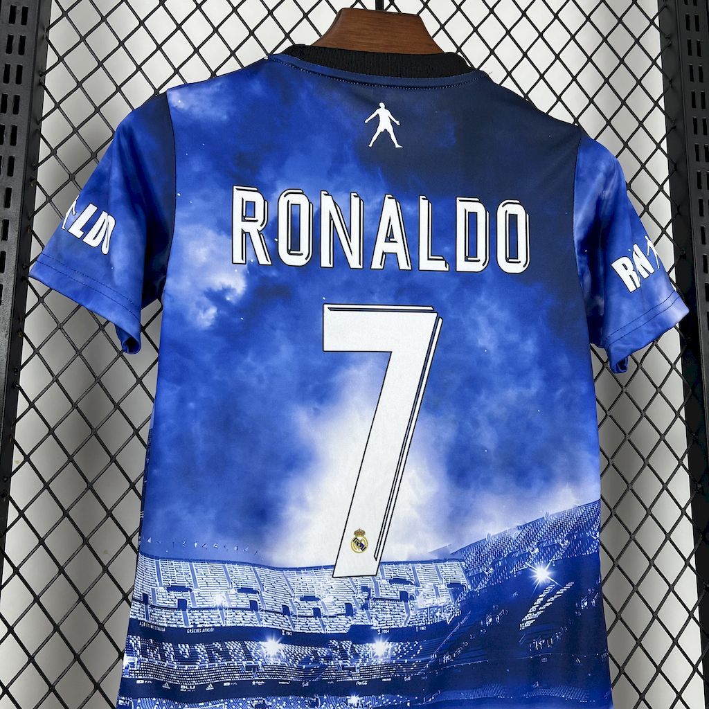 Cristiano Ronaldo 2025-26 Real Madrid Kids Kit S-XXL