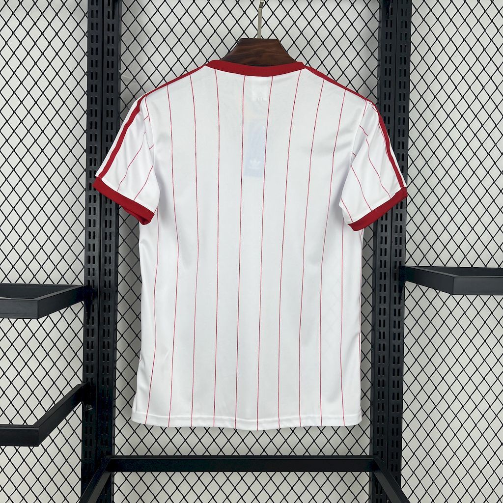 Hamburger SV 1983-84 Home Retro Jersey S-XXL