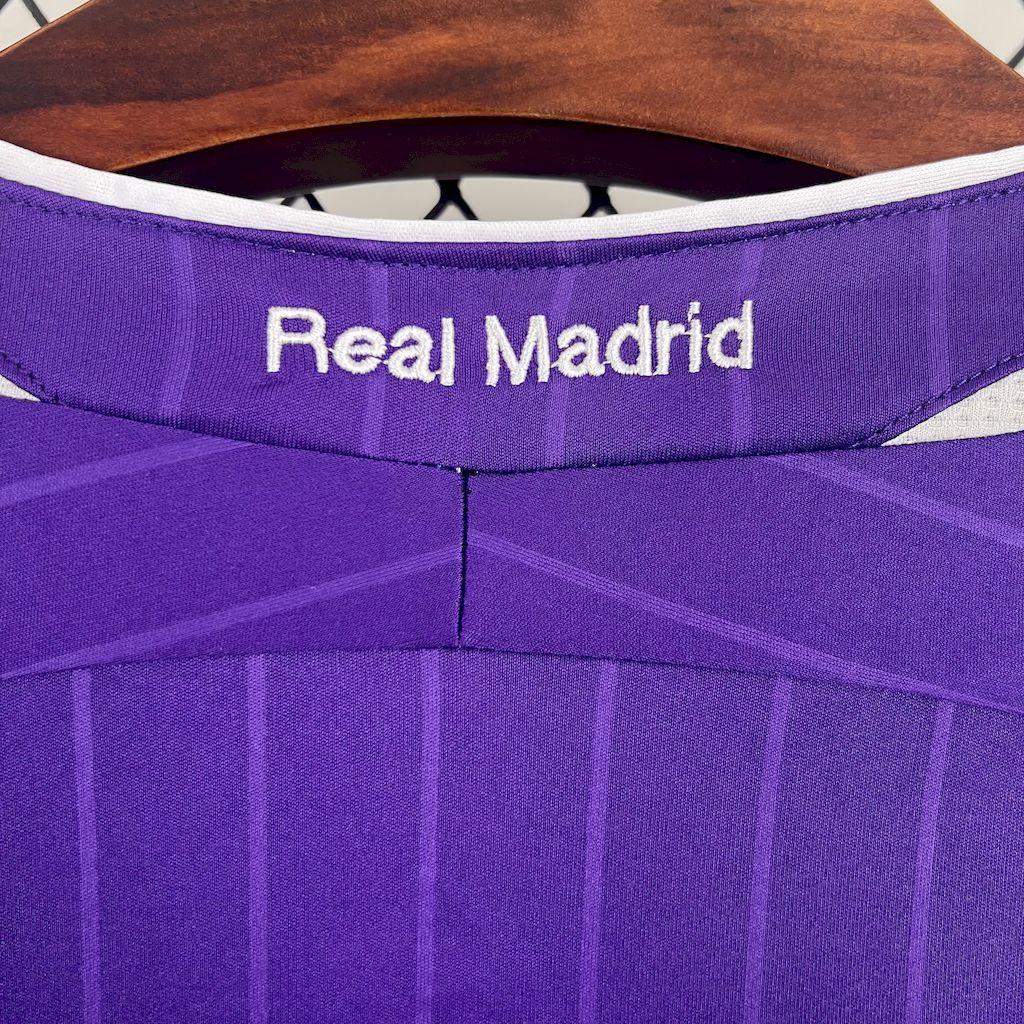 Real Madrid 2006 Third Retro Jersey S-XXL