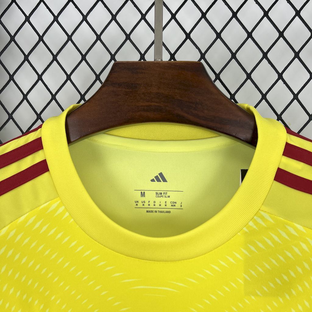Arsenal 2025-26 Yellow Goalkeeper Football Jersey