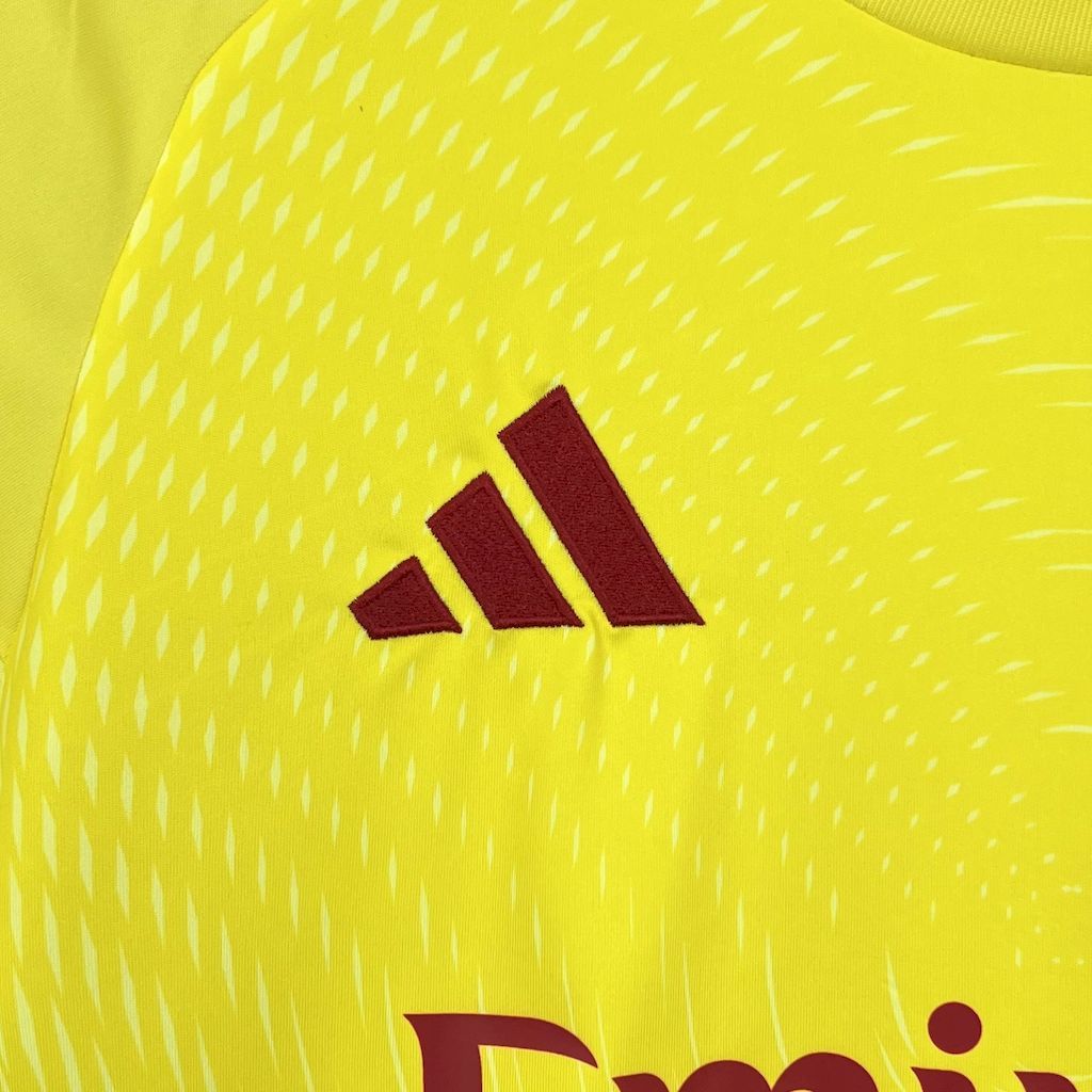 Arsenal 2025-26 Yellow Goalkeeper Football Jersey
