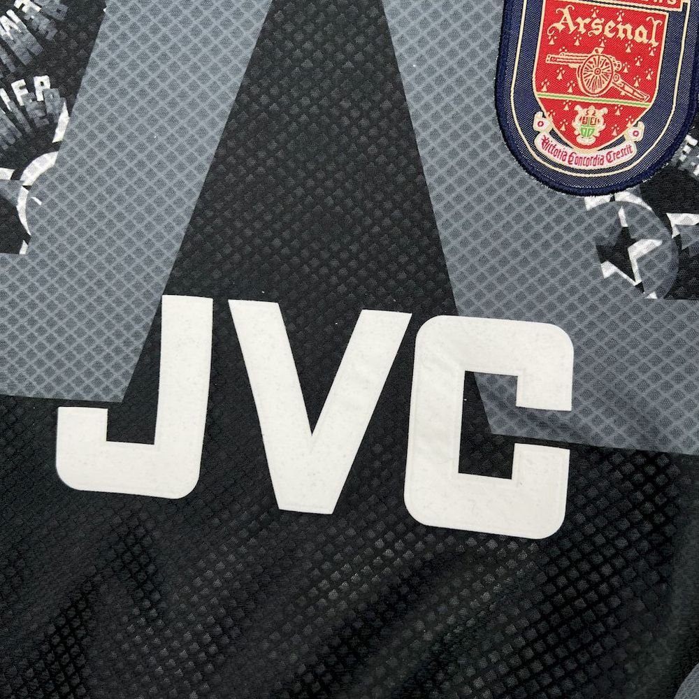 Arsenal 94-95 Black Goalkeeper Long Sleeve Retro Jersey