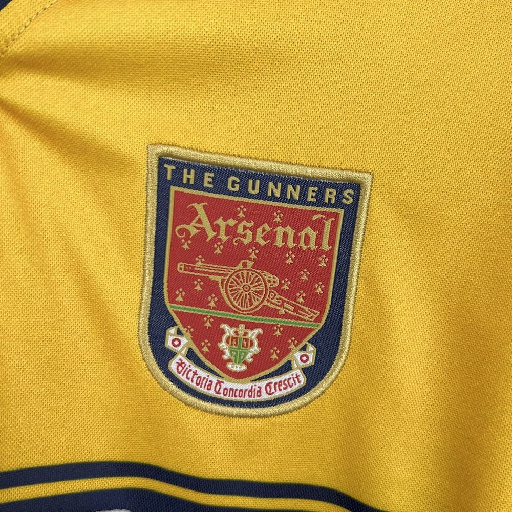 Arsenal 97-99 Away Retro Jersey