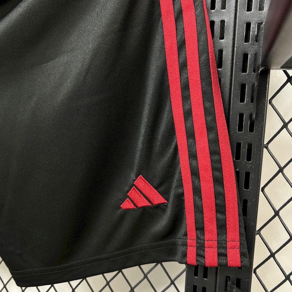LIV 25-26 Away Shorts