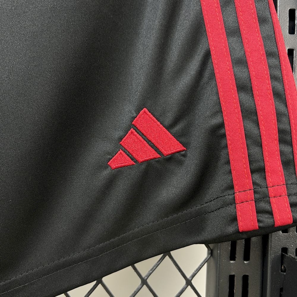 LIV 25-26 Away Shorts