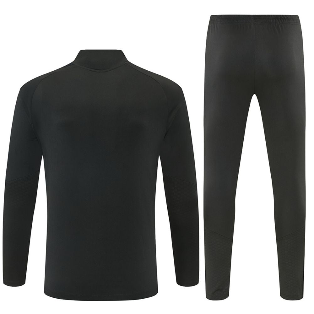 LIV 26-27 AdultsKids Training Kit Size10-XXL