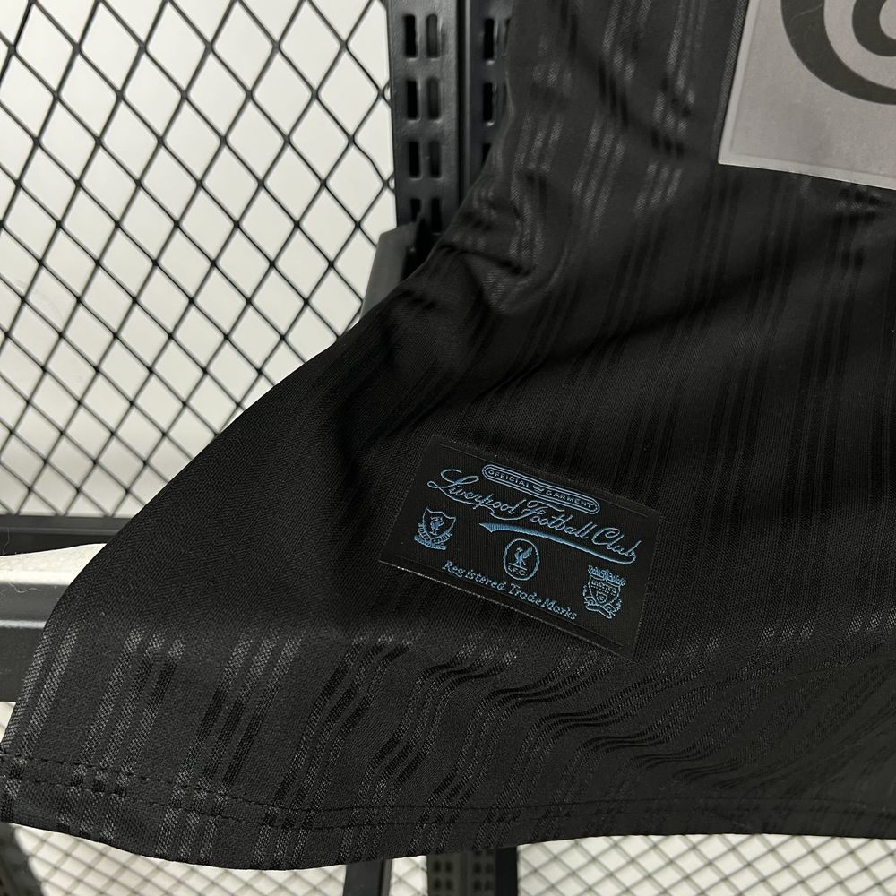 LIV 95-96 Black Retro Jersey
