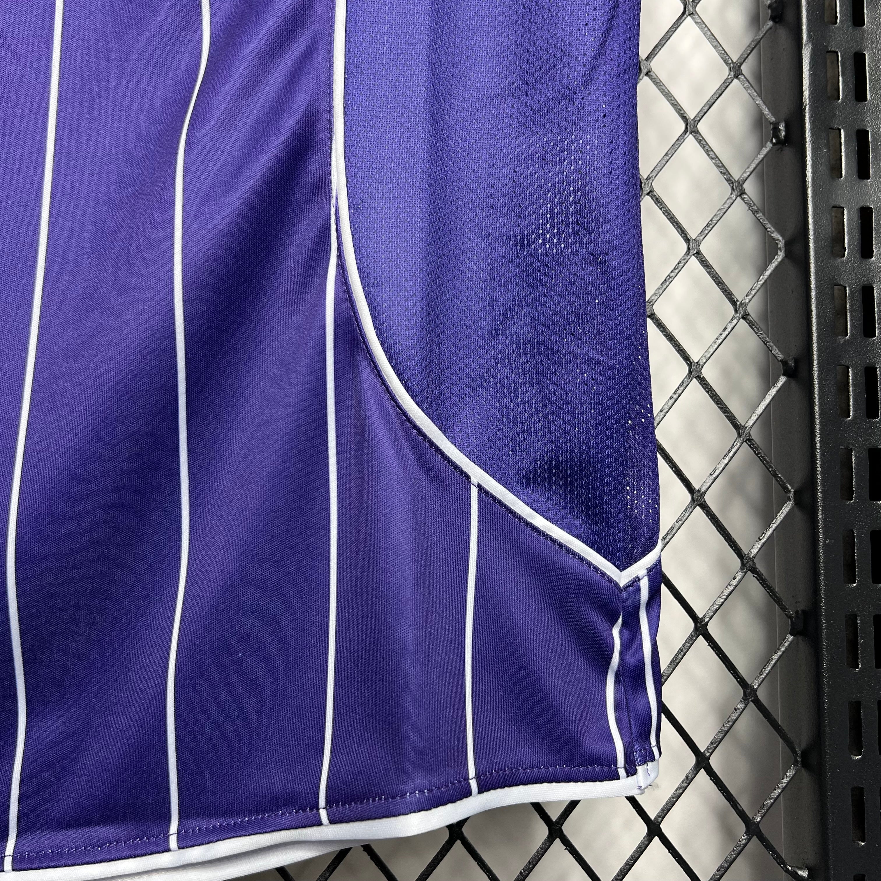 Manchester City 2007-08 Away Retro Jersey