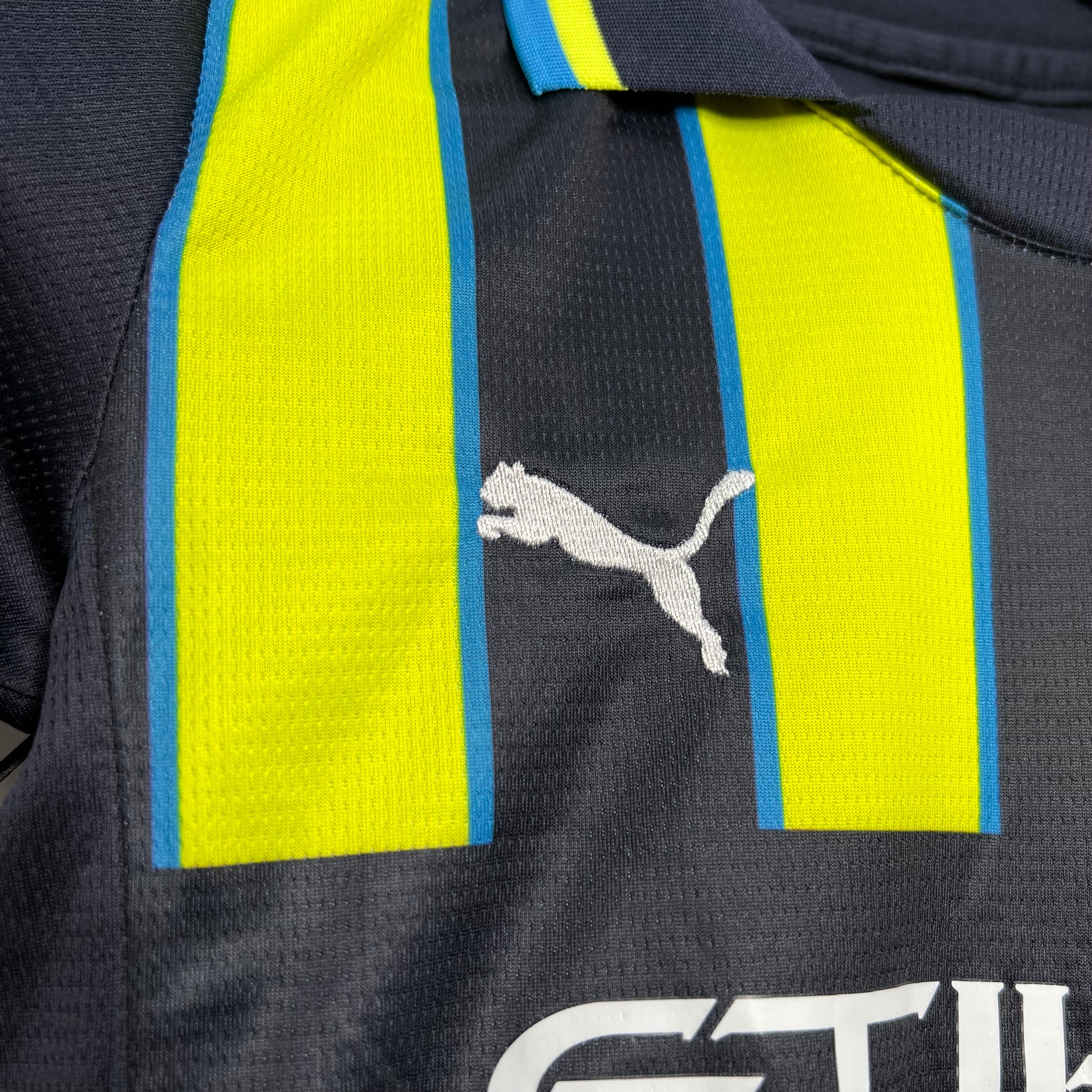 Manchester City 2024-25 Away Kids Kit