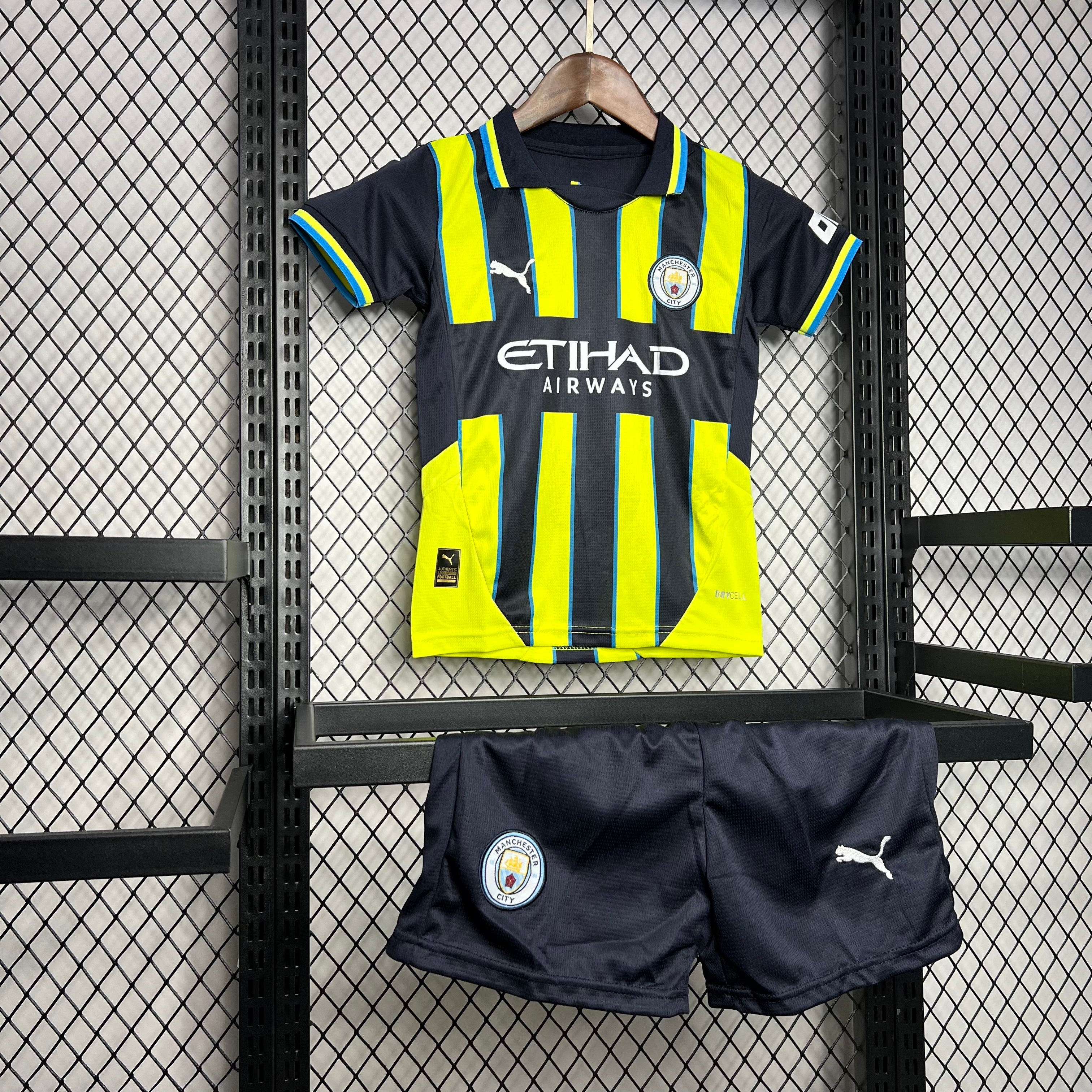 Manchester City 2024-25 Away Kids Kit