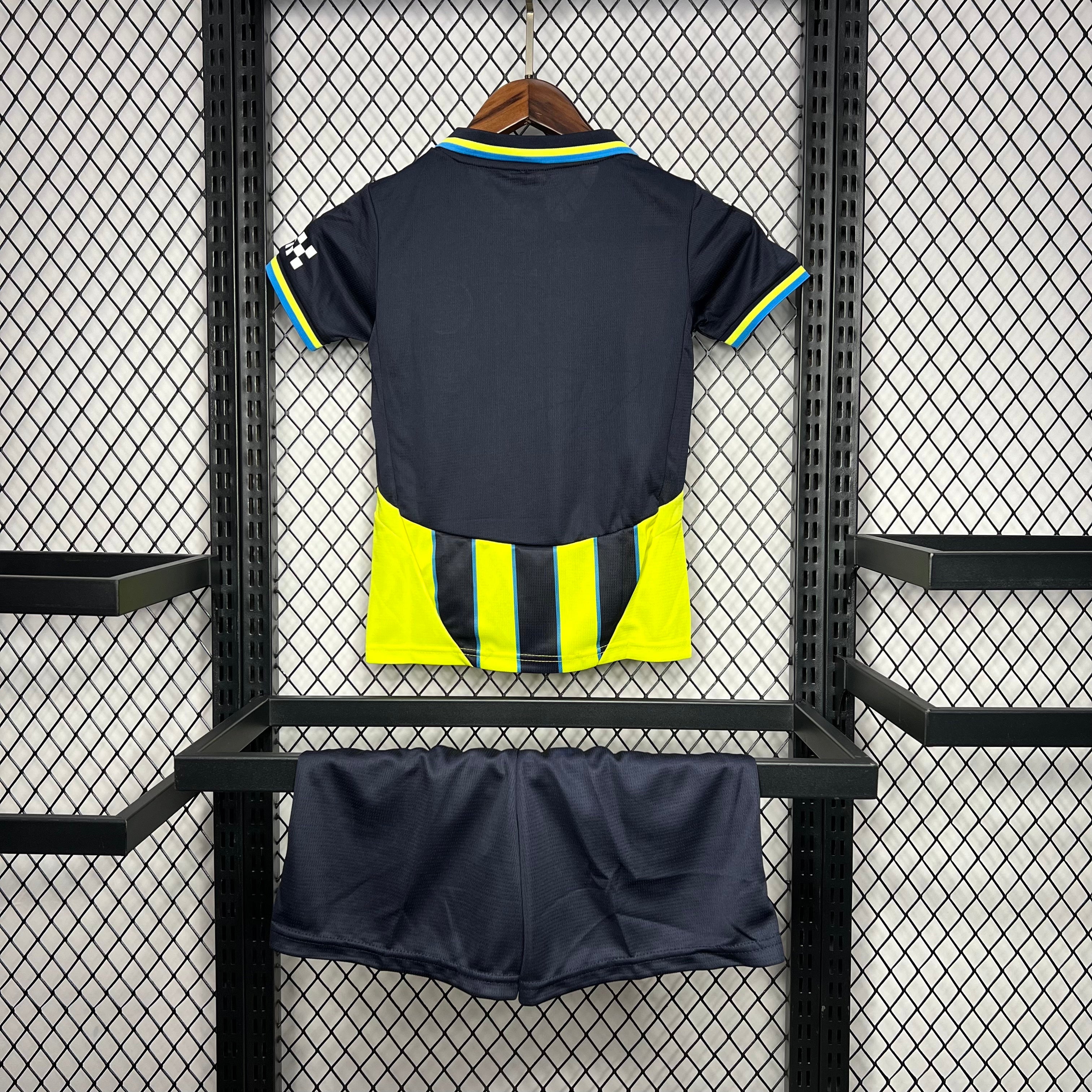 Manchester City 2024-25 Away Kids Kit