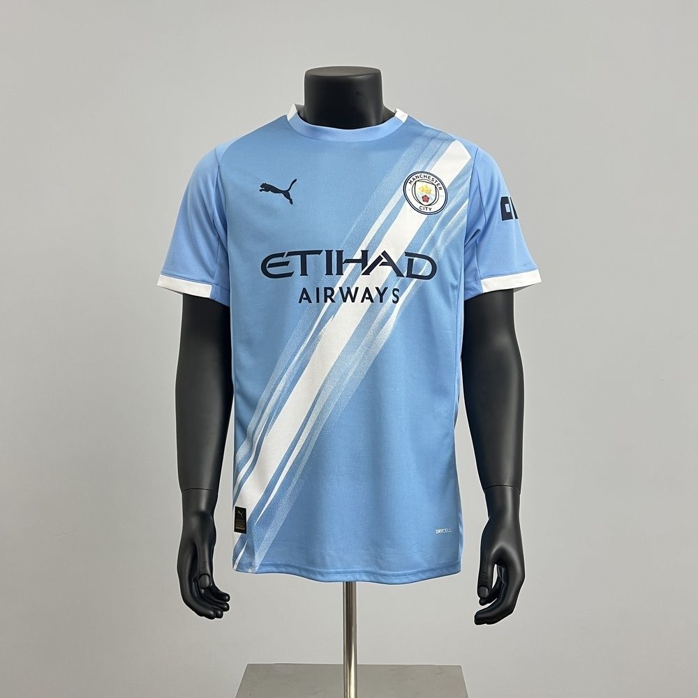 Manchester City 25-26 Home Football Jersey