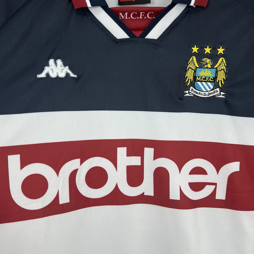 Manchester City 97-98 Away Retro Jersey