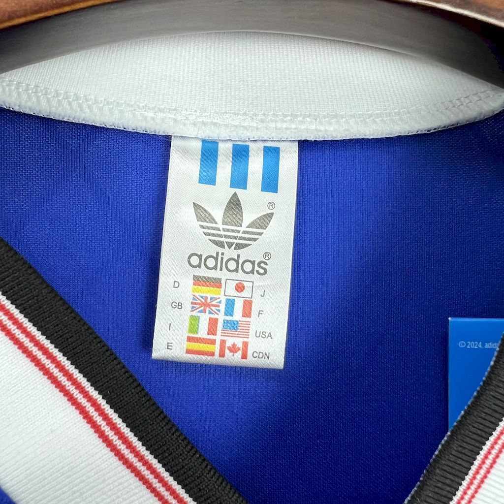 Manchester United 1988-89 Away Retro Jersey
