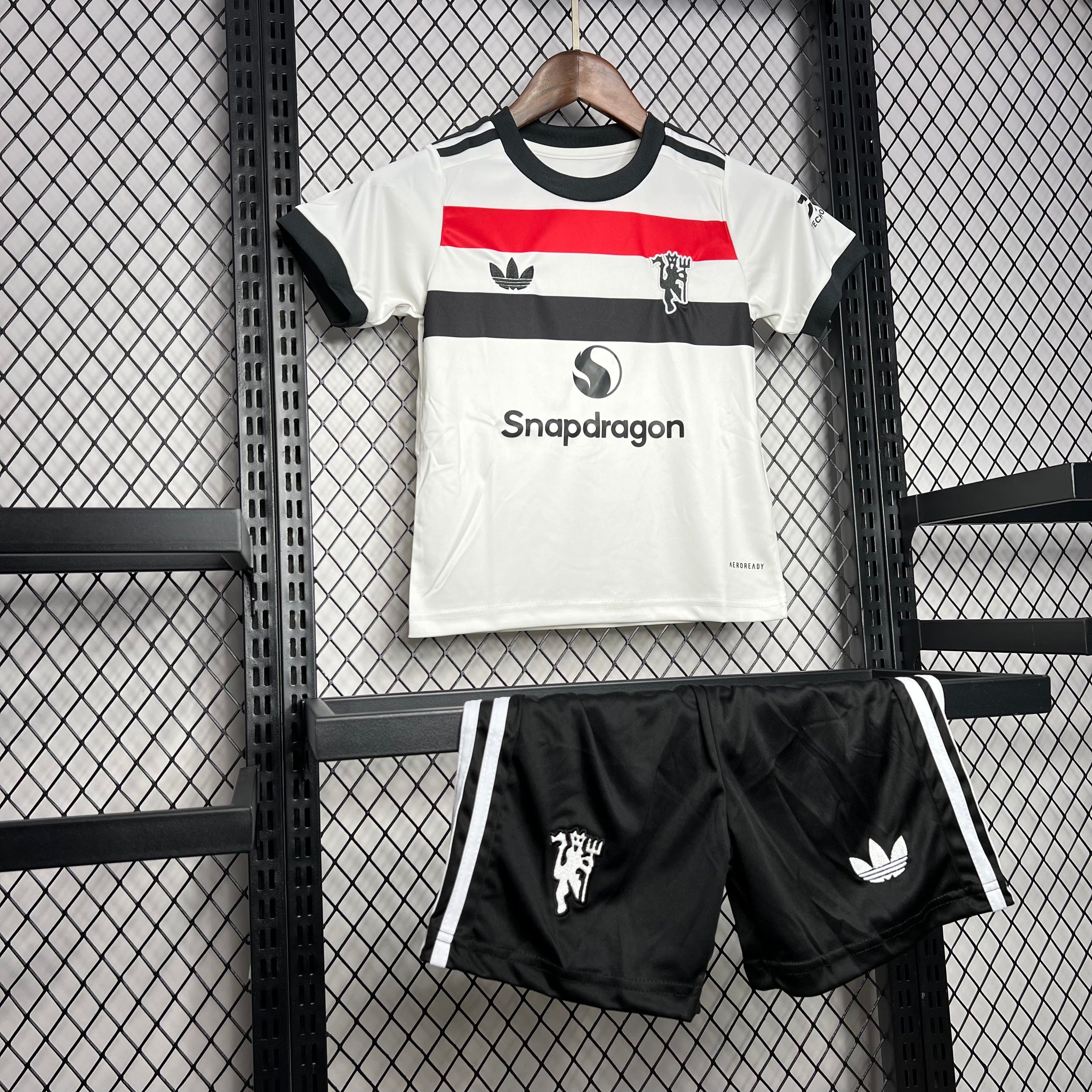 Manchester United 2024-25 Third Away Kids Kit