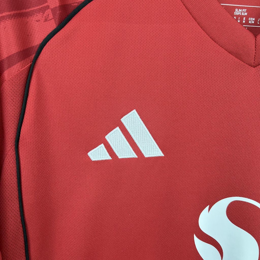 Manchester United 2025-26 Home Football Jersey