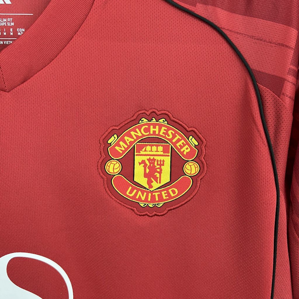 Manchester United 2025-26 Home Football Jersey