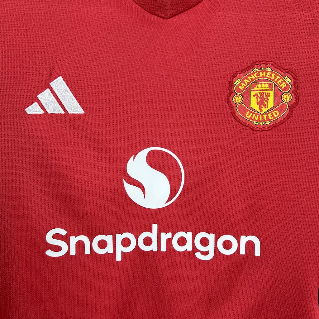 Manchester United 2025-26 Home Kids Kit