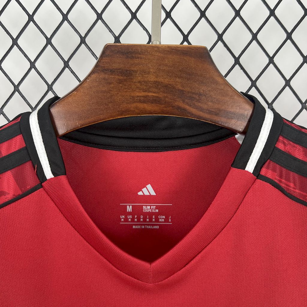 Manchester United 2025-26 Home Women's Football Jersey