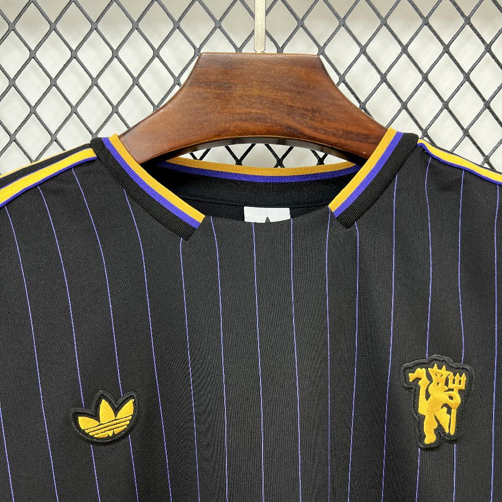 Manchester United 25-26 Terrace Icons Football Jersey