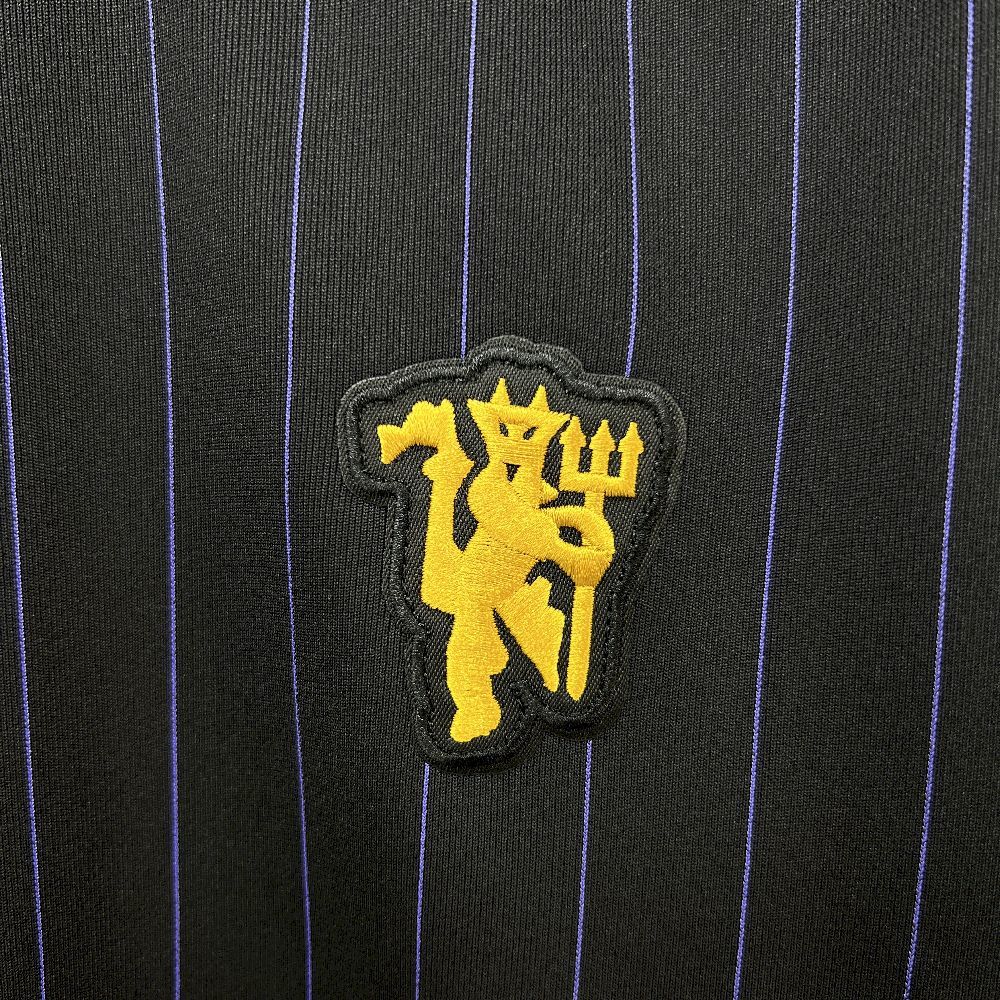 Manchester United 25-26 Terrace Icons Football Jersey