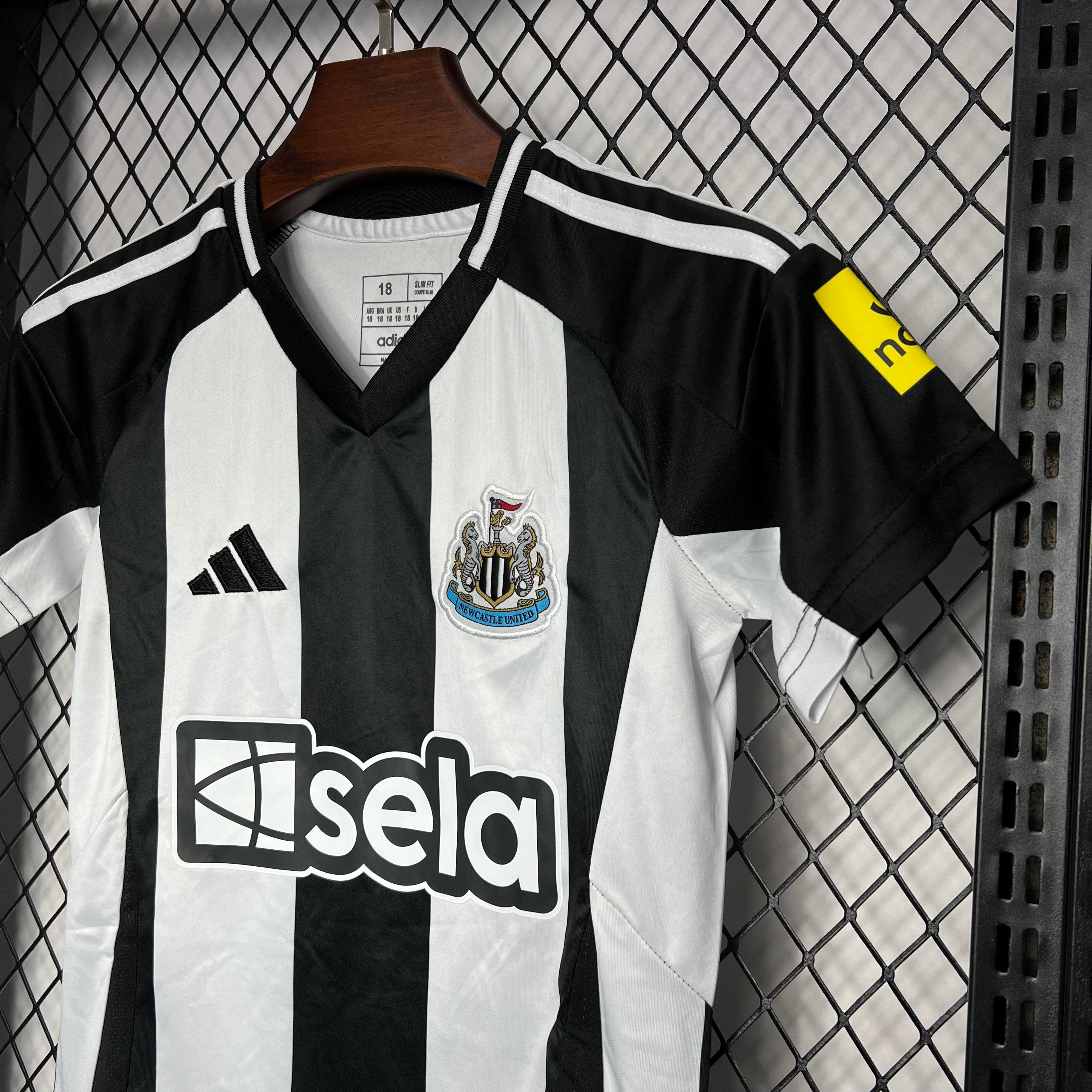 Newcastle United 2024-25 Home Kids Kit