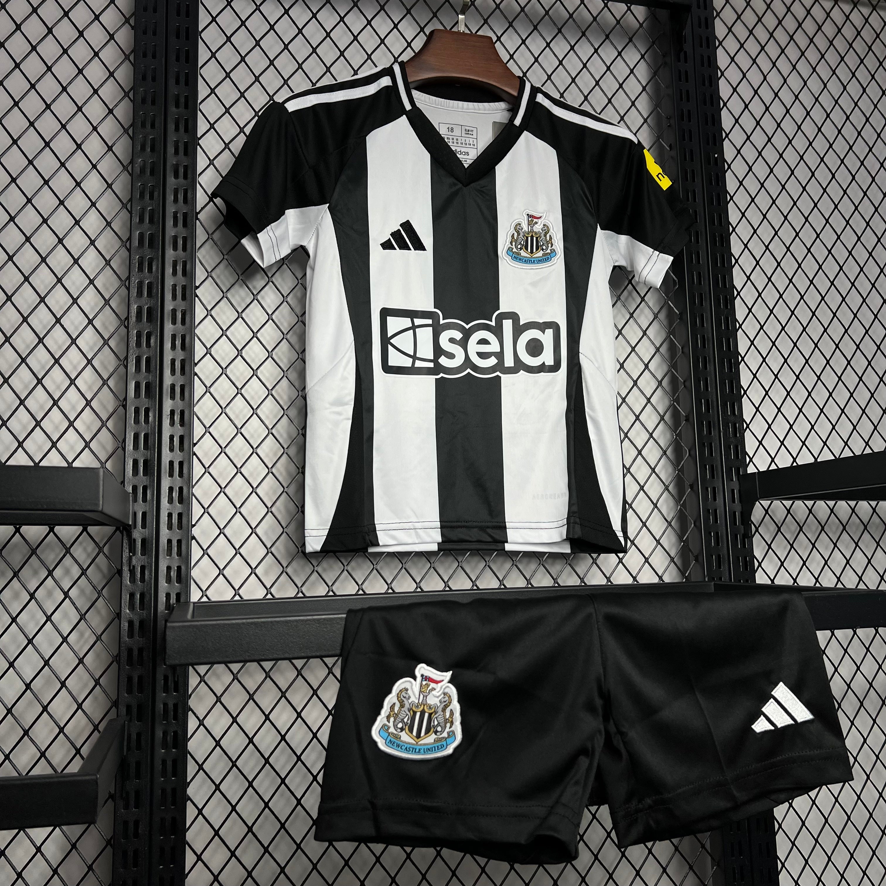 Newcastle United 2024-25 Home Kids Kit