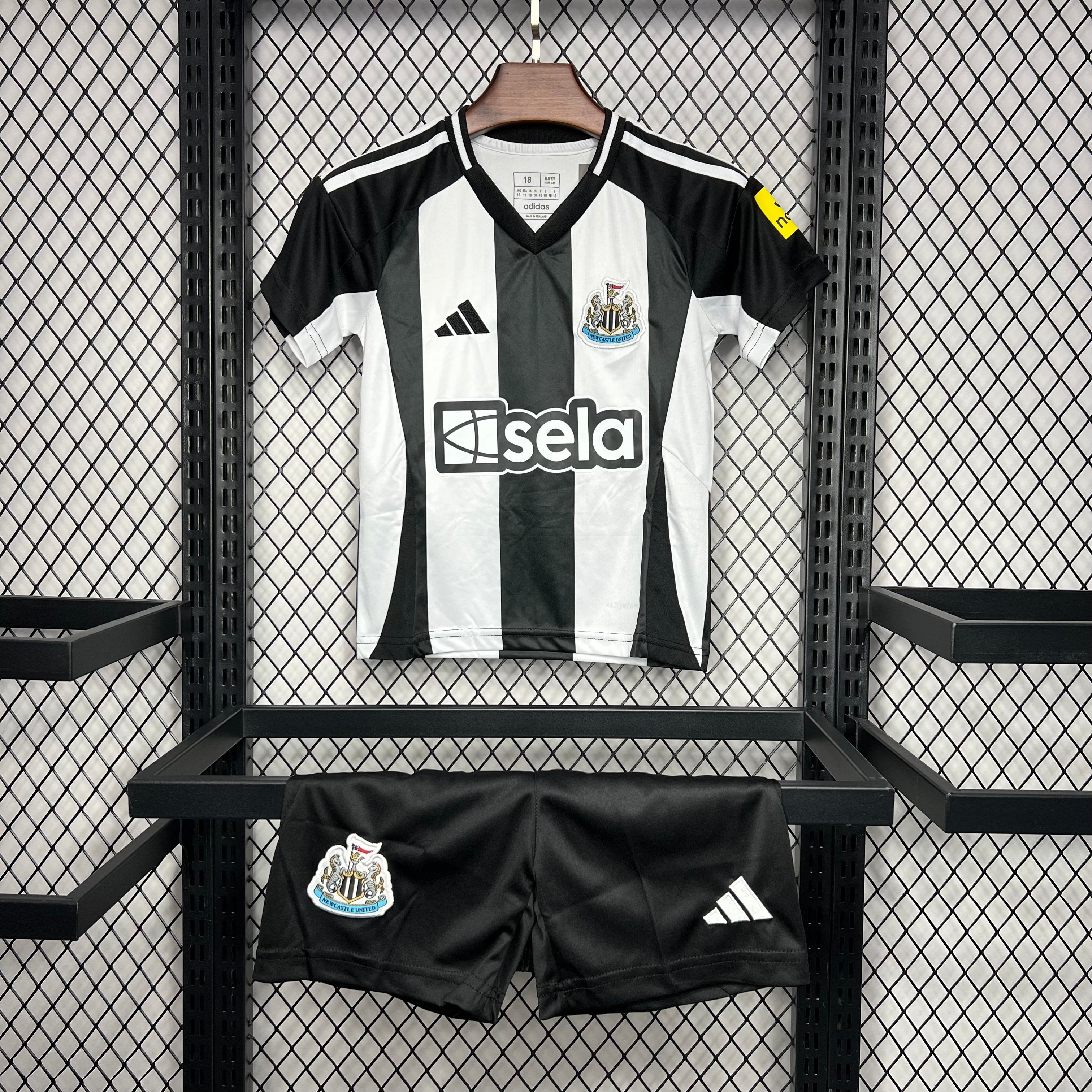 Newcastle United 2024-25 Home Kids Kit