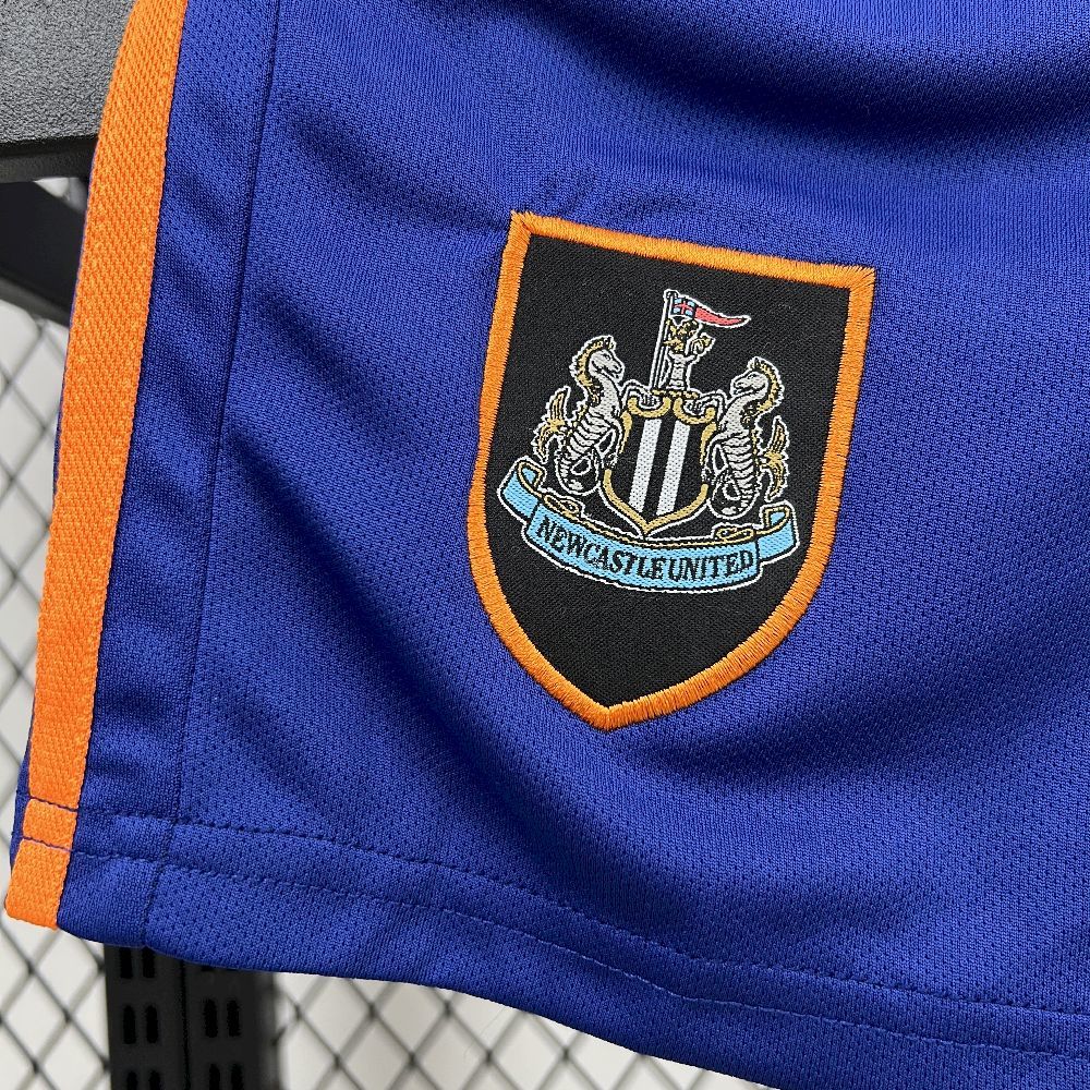 Newcastle United 2025-26 Third Away Kids Kit