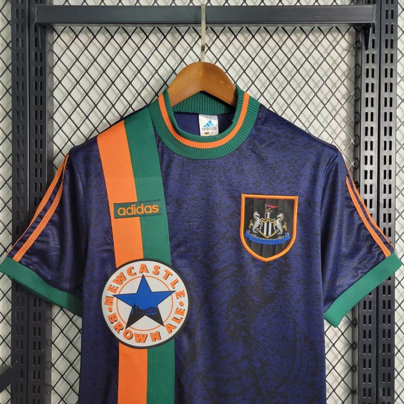 Newcastle United 97-98 Away Retro Jersey