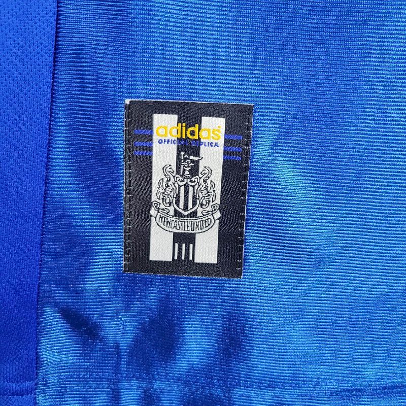 Newcastle United 98-99 Away Retro Jersey