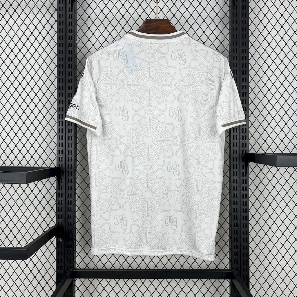 Nottingham Forest 2025-26 Away Football Jersey