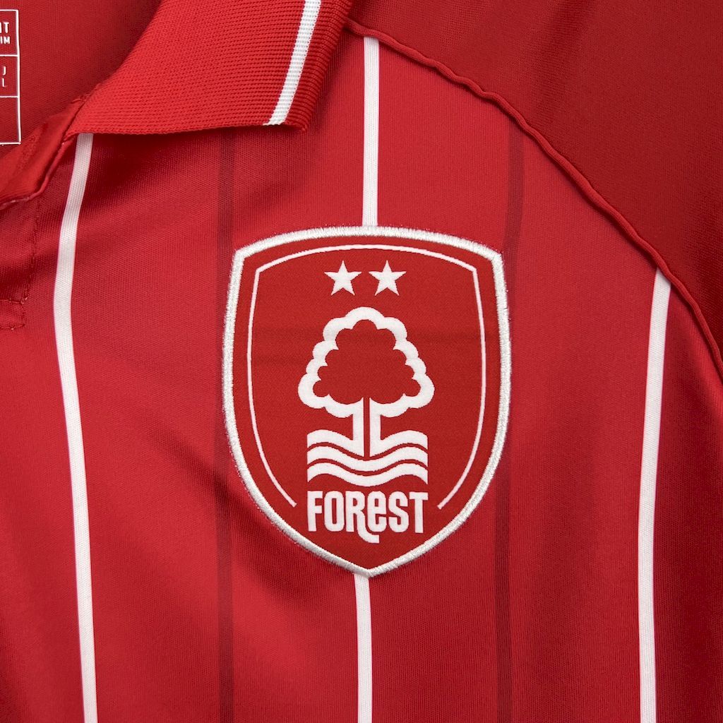 Nottingham Forest 2025-26 Home Football Jersey